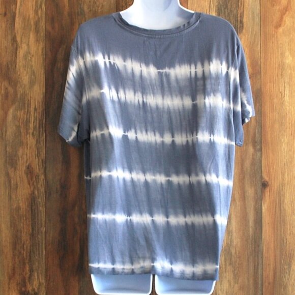 American Eagle Soft & Sexy V Neck Tee S/P/CH - Picture 2 of 3